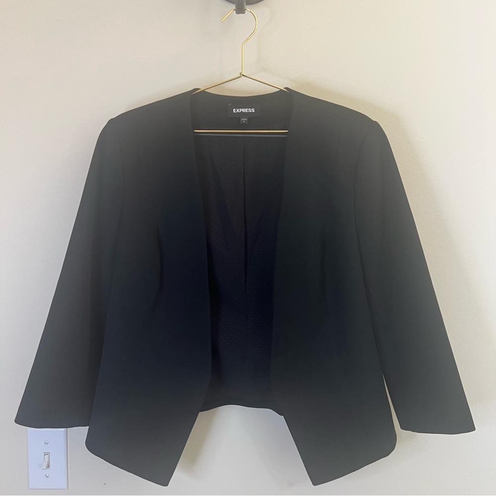 Express Black Cropped Open Front Blazer Size 14 3/4 Sleeve Career Work